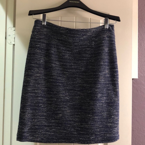 Banana Republic skirt - Picture 1 of 4